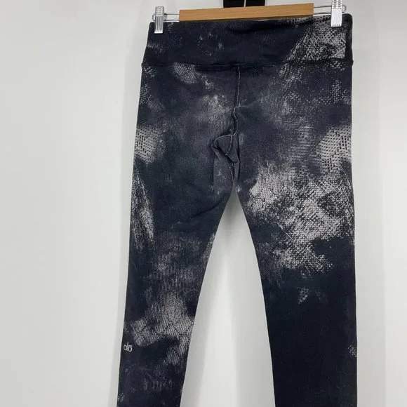Alo Yoga Black Smoke Airbrush print leggings Med - Picture 9 of 14